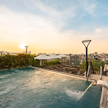 Grand Hotel Du Lac Hanoi
